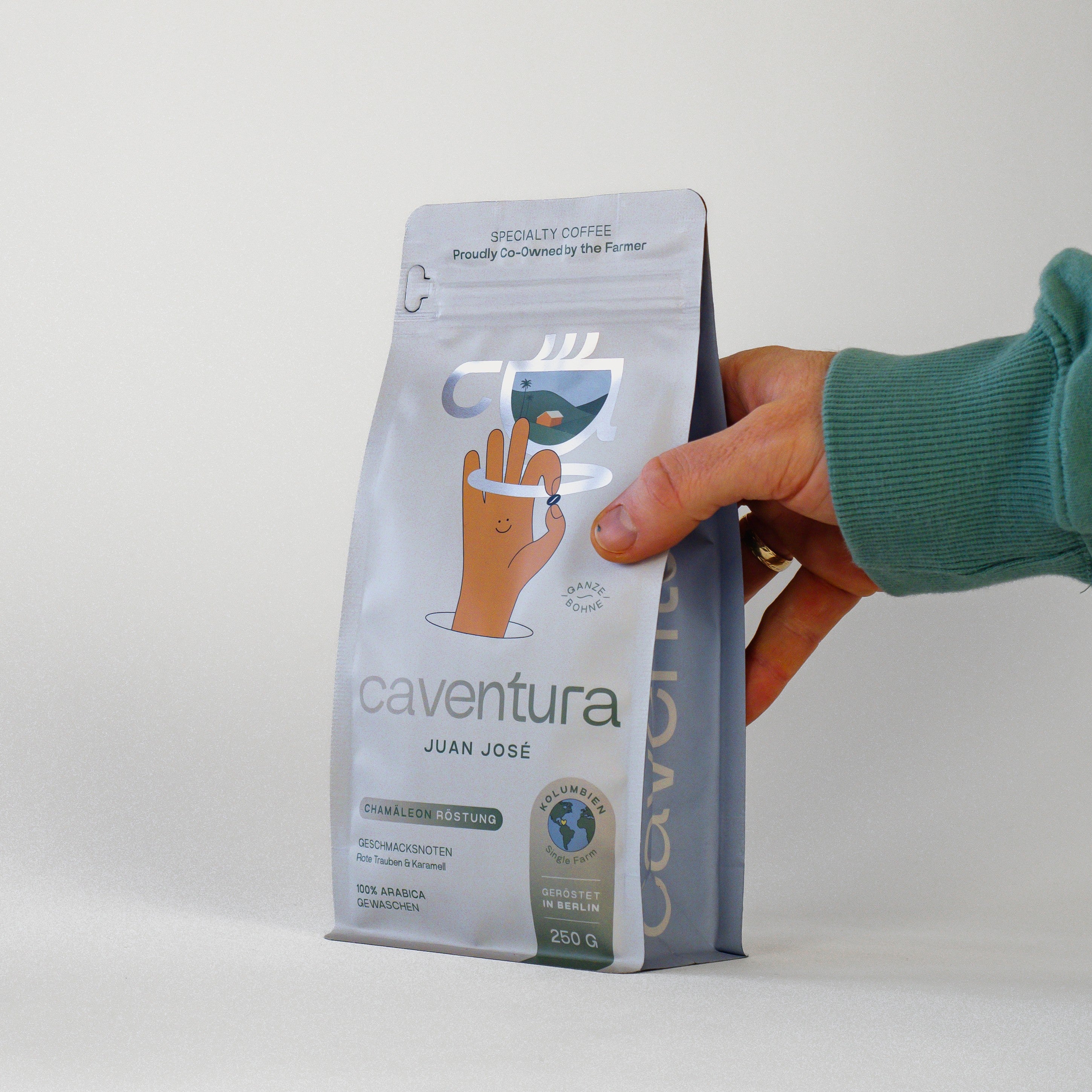 Juan José — Chamäleon Röstung - Specialty Coffee, Proudly co-owned by the Farmer